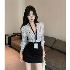 批发辣妹纯欲性感V领七分袖条纹<b class='q'>衬衣</b>修身<b class='q'>衬衫</b>包臀裙时尚两件套装