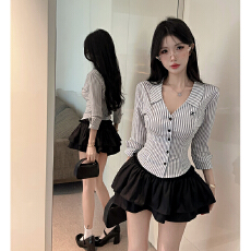批发辣妹纯欲性感V领七分袖条纹衬衣修身衬衫<b class='q'>蓬蓬</b>裙时尚两件套装