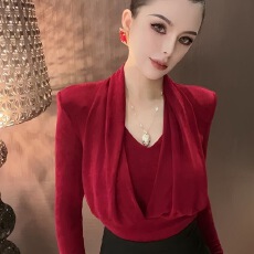 批发秋季新款高级风气质网红爆款<b class='q'>轻熟</b>女装红色莫代尔纤维材质打底上衣