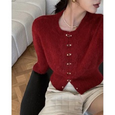 批发酒红色仿水貂绒针织开衫毛衣<b class='q'>女</b>秋冬季复古小香风外套短款法式上衣