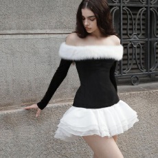 批发法式优雅黑白拼接毛绒一字肩<b class='q'>连衣裙</b>女秋冬季求职季气质修身短裙