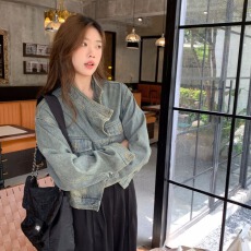 批发2026春秋港风复古水洗立领长袖牛仔外套女宽松百搭短款上衣ins潮