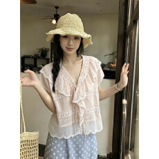 批发法式荷叶领拼接蕾丝短袖衬衫女夏季2026新款设计感小众气质<b class='q'>上衣</b>