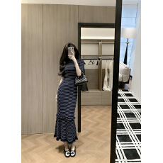 批发2026新款韩版慵懒风短袖<b class='q'>条纹</b>收腰显瘦长款绝美连衣裙女