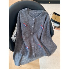 实拍设计高级感纽扣毛衣开衫女秋冬季新款宽松慵懒软糯百搭外套