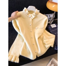 批发实拍高级感小香风蕾丝花朵<b class='q'>针织</b>毛衣开衫女气质慵懒宽松百搭外套