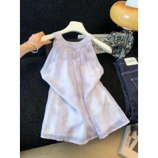 批发实拍法式手工刺绣碎花<b class='q'>无袖</b>挂脖衬衫女夏季新款宽松显瘦甜美上衣