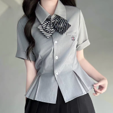 批发小青荷】布丁熊原创JK制服学院风绿色折叠边衬衫女<b class='q'>夏</b>季收腰短袖