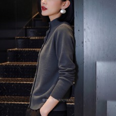 批发半高领花朵装饰针织开衫<b class='q'>百搭</b>上衣2026年春季新款毛衣<b class='q'>外套</b>