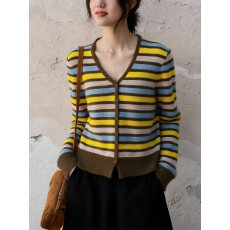 批发2026春季新款休闲日常百搭宽松温柔V领外搭撞色条纹