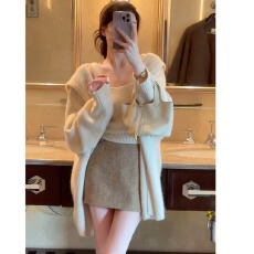 批发<b class='q'>秋</b>冬韩版穿搭慵懒风穿搭气质温柔内搭背心吊带针织开衫显瘦半身裙