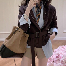 批发秋冬穿搭设计感韩系绑带立领针织毛衣长袖<b class='q'>衬衫</b>高腰短<b class='q'>裤</b>三件套女