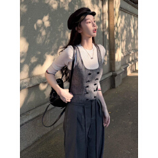 批发秋冬新款针织打底长袖T恤修身马甲背心上衣阔腿裤三件套装女