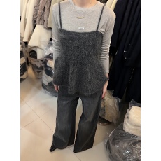 批发法式高级感内搭打底衫叠穿吊带背心女秋冬休闲宽松<b class='q'>牛仔</b>裤三件套装