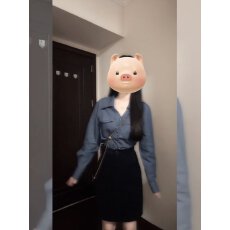 批发春季法式干练气质轻熟风<b class='q'>职业</b>衬衫赫本风高端半身裙<b class='q'>套装</b>女