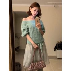 批发韩系复古麻花纹<b class='q'>长</b>袖针织衫女显瘦软糯毛衣网纱半身裙套装