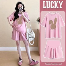 批发实拍孕妇新款休闲运动套装女<b class='q'>夏季</b>薄款宽松百搭短袖短裤两件套