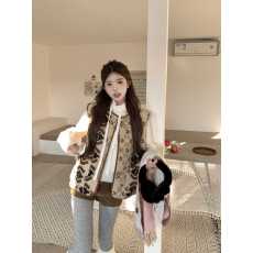 批发实拍 费尔岛<b class='q'>马甲</b><b class='q'>背心</b>秋冬新款复古毛绒茸无袖外套女