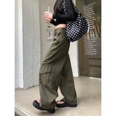 批发十三行品质 美式休闲阔腿直筒牛仔工装<b class='q'>裤</b>