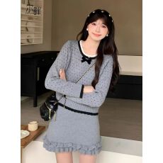 批发女2025秋季新款法式小香风波点针织毛衣+高腰半身短裙<b class='q'>两件套装</b>