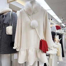 批发2025冬新款韩版十三行宽松百搭羊毛呢连衣<b class='q'>裙</b>+配包包+毛领三件套