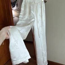 批发新中式提花缎面直筒休闲裤女秋冬新款国风夹棉加厚高腰显瘦阔腿裤