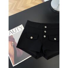 批发实拍~黑色高腰多纽扣<b class='q'>休闲</b>短裤女夏季口袋设计感修身显瘦提臀<b class='q'>热裤</b>
