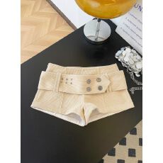 批发实拍~高腰柳钉设计感辣妹复古短裤<b class='q'>女</b>春季显腿长双排扣腰带包臀裤