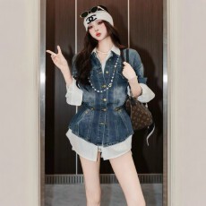 批发港风复古设计感洋气减龄收腰牛仔衬衫女秋季时尚气质长袖上衣外套