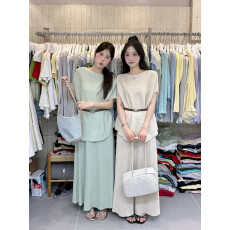 批发VI+家短袖针织衫+百搭针织<b class='q'>半身</b>裙两件套套装配腰带