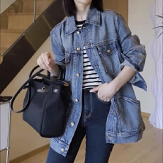 批发宽松型潮翻领牛仔布水洗长袖口袋复古男友风<b class='q'>牛仔外</b>套秋常规款2025