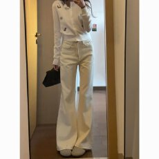 批发2026早春新款欧货牛仔<b class='q'>裤</b>女卡其色微喇叭<b class='q'>裤</b><b class='q'>弹</b>腰显瘦<b class='q'>修身</b>