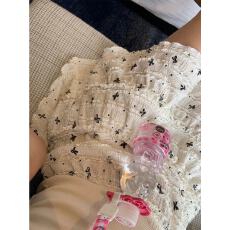 批发甜美印花半身裙夏季显瘦<b class='q'>短裙</b>蕾丝蝴蝶结小个子减龄白色蛋糕黑色