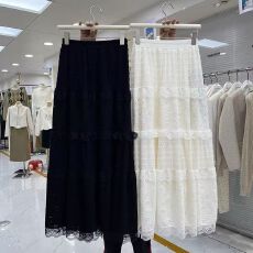 批发春夏新款爆款设计感百搭韩系磨毛蕾丝拼接秋<b class='q'>冬</b>花边蛋糕裙半身裙