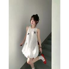 批发小个子白色<b class='q'>花苞</b><b class='q'>连衣裙</b>子女装夏季短裙2025新款法式无袖背心蓬蓬裙