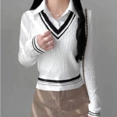 批发减龄学院风<b class='q'>衬衣</b>拼接假两件针织套头衫女秋冬新款麻花修身内搭上衣