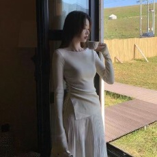 法式气质不规则下摆侧边抽绳设计长袖