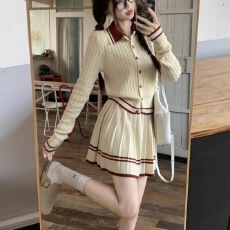 批发学院风穿搭复古<b class='q'>条纹</b>长袖针织开衫外套女秋冬高腰百褶<b class='q'>半身裙</b>两件套