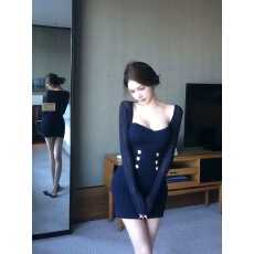 Chill巧儿 比弗利名媛 金扣小香针织长袖开衫抹胸包臀短裙套装