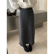 批发巨显瘦波点木耳边针织半身裙女秋<b class='q'>冬</b>氛围感韩系包臀a字直筒长裙
