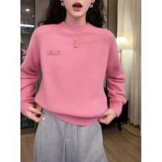 粉色圆领针织衫女2025新款秋季毛衣休闲百搭减龄长袖上衣