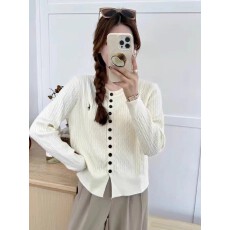 批发秋冬装穿搭刺绣针织开衫女冬季2026新款麻花毛衣<b class='q'>短外套</b>女外搭上衣