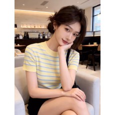 批发2026夏季新款女士黄色条纹短袖针织衫设计感小个子显瘦T恤上衣服