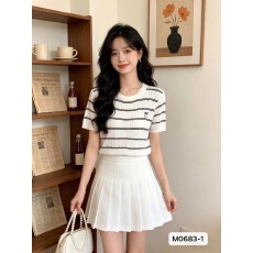 批发韩版条纹刺绣短袖t恤女夏季休闲正肩减龄白色圆领针织<b class='q'>通勤</b>风上衣