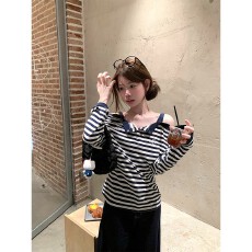 批发韩系条纹假两件一字肩长袖<b class='q'>t</b><b class='q'>恤</b>女秋季2025新款宽松慵懒甜辣妹上衣