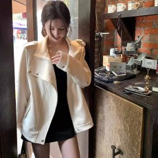 批发titi小姐姐白巧恋人麂皮外套女<b class='q'>秋</b>米白色设计感机车风宽松夹克