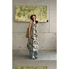 批发复古水墨<b class='q'>印花</b>吊带<b class='q'>连衣裙</b>女2026夏季宽松叠穿中长款度假风裙子