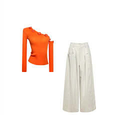 批发辣妹斜领立体花朵<b class='q'>针织</b>衫女夏薄款修身小众露肩上衣复古工装裤两件