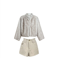 批发高级感时尚小香风加厚保暖外套女秋<b class='q'>冬</b>宽松百搭休闲显瘦短裤两件套