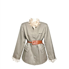 批发<b class='q'>冬</b>季气质穿搭一整套别致独特漂亮高级感超好看灰色西装两件套装女